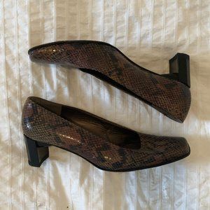 Vintage Stuart Weitzman Square Toe Snake Pumps